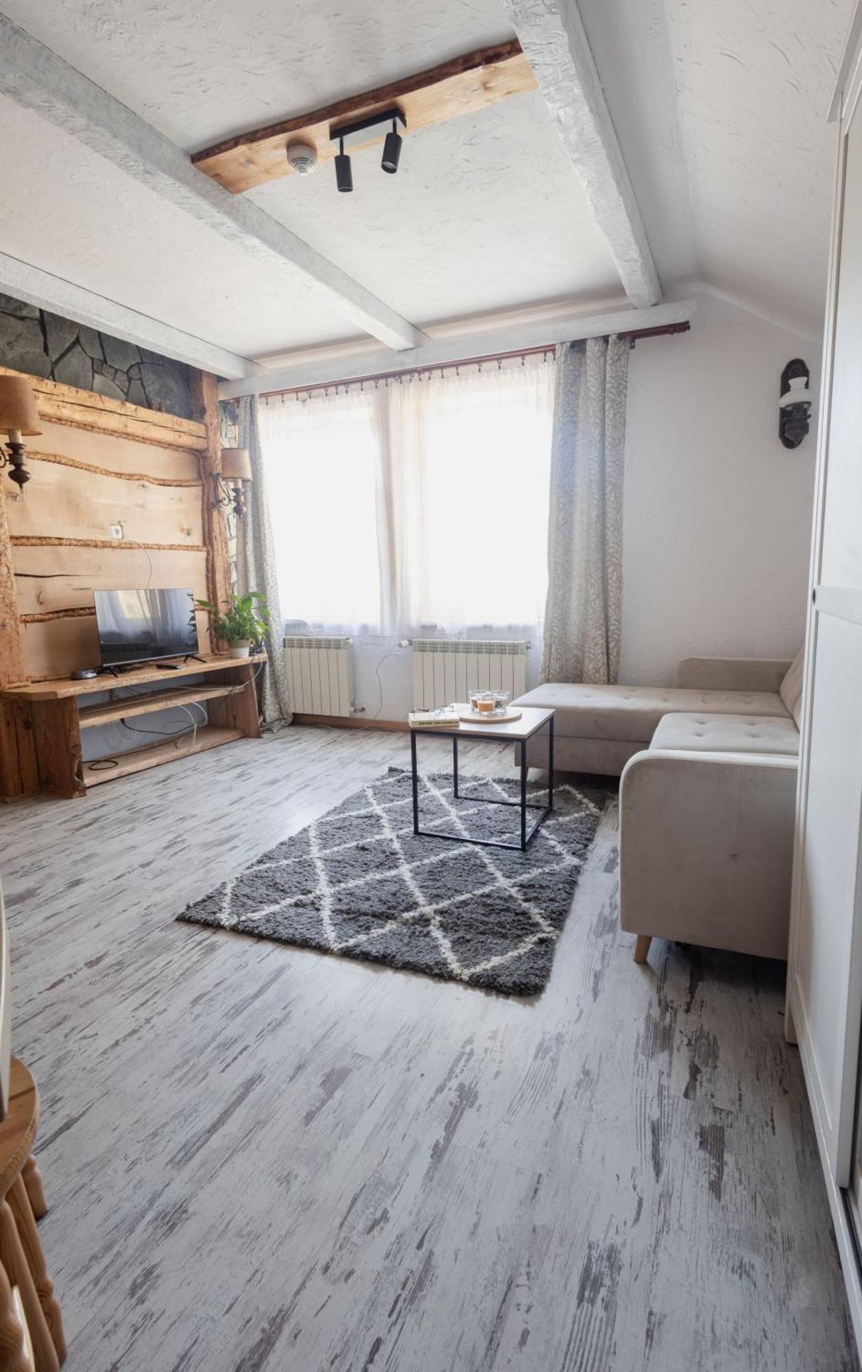 Pod Kicarzem Apartment *